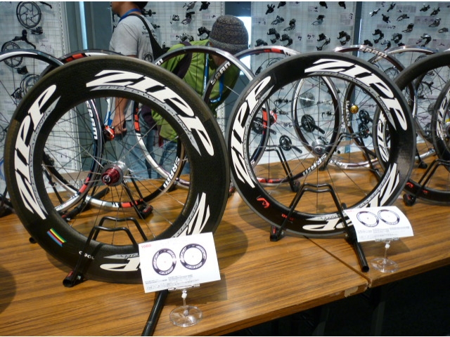 ZIPP　ニューモデル
左より1080・808・404