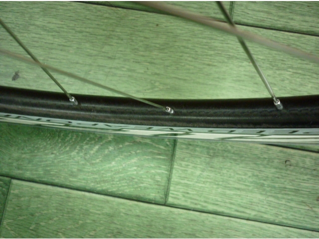 リム幅が従来品より幅広