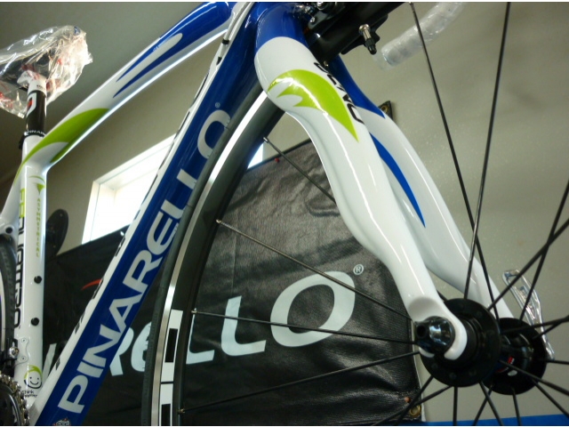 ￥298000　（イタリア）
モビスターカラー