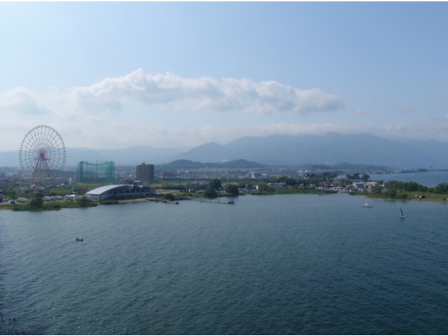 ６月のツーリング：琵琶湖大橋からの眺め