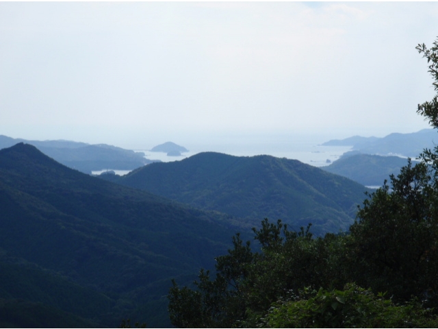 剣峠からの五ヶ所湾の眺め。