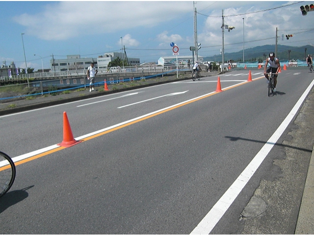 攻める羽田野選手