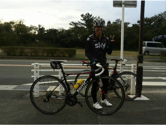 NEWバイクとジュンジ選手