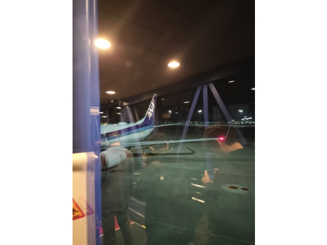 仕事終わりで最終便で那覇っす✈