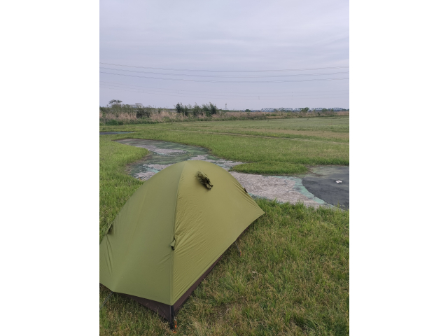 本日の宿泊地長良川到着！人が居なかったので少し早めに張らしてもらいました⛺