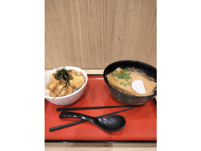 早速食事！蕎麦所に向かうのだが、滋賀県でも蕎麦💦