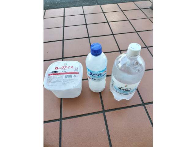 炭酸水をぶっかけると気持ちが良いっす☺️
