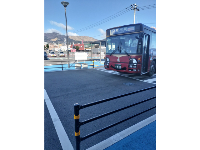 別府到着！バスに目が（　＾ω＾）